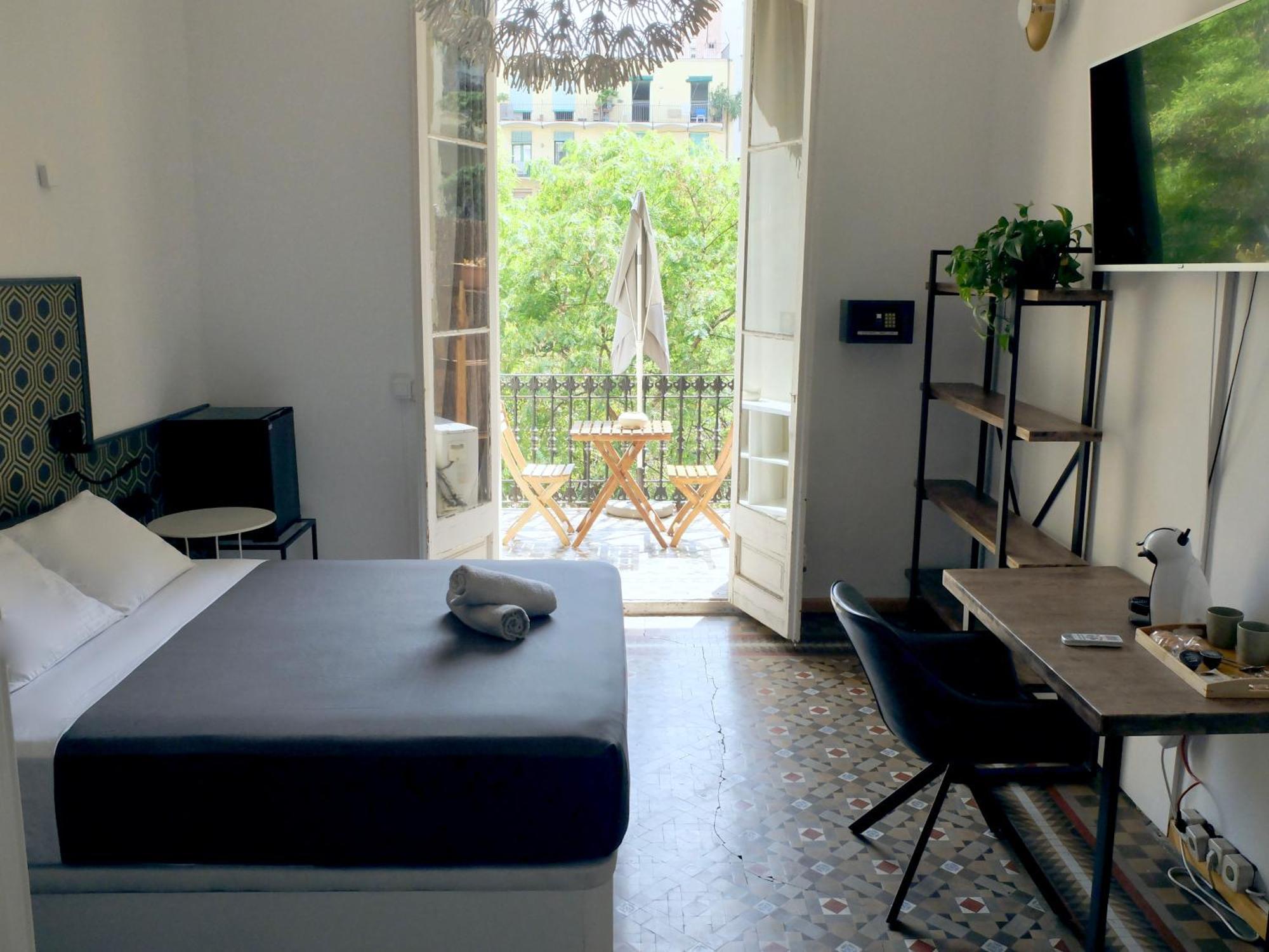 Fabrizzio'S Petit Hostel Βαρκελώνη Εξωτερικό φωτογραφία